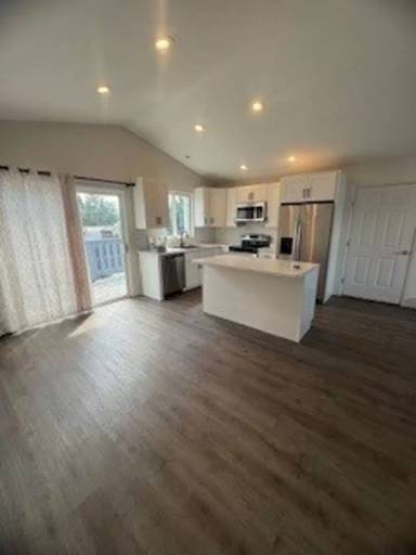 Main picture of 1301 W Summit St