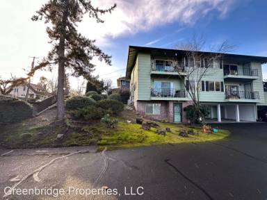 Main picture of 319 NE 62nd Ave