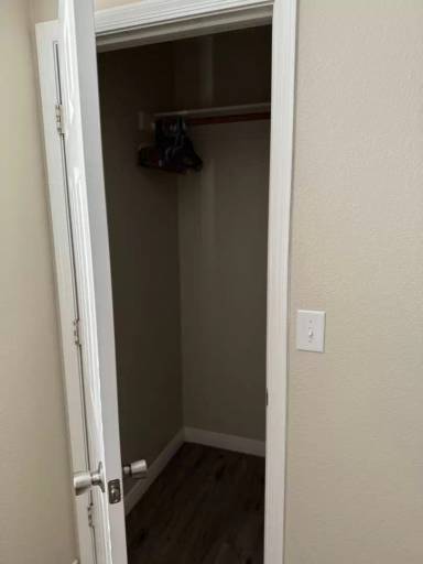Main picture of 5904 Alimar Dr