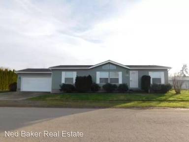Main picture of 1584 Willow Lake Rd N