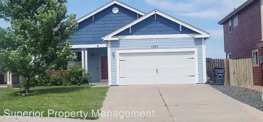 Main picture of 1723 Meadow Dr