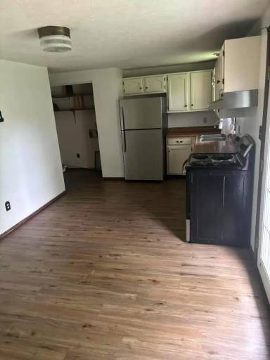Main picture of 2513 Strickland Dr
