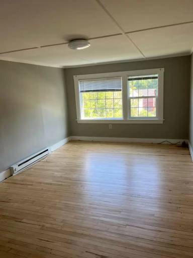 Main picture of 24 Allen St