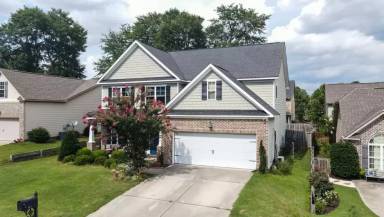 Main picture of 267 Loudoun Dr