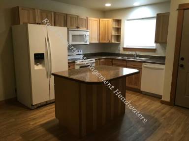 Main picture of 1408-10 Linden St