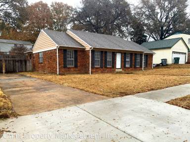Main picture of 5414 Maple Ridge Rd