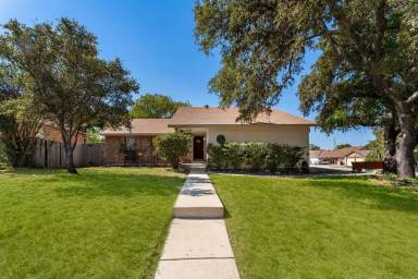 Main picture of 8730 Timber Cloud St
