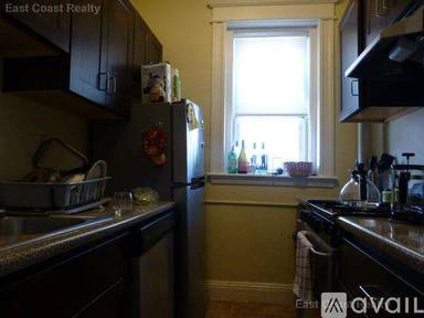 Main picture of 60 Woodstock Ave