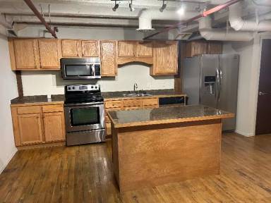 Main picture of 201 Lamkin St