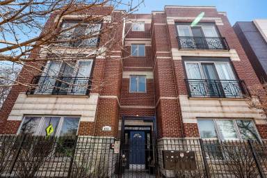 Main picture of 4325 N Cicero Ave