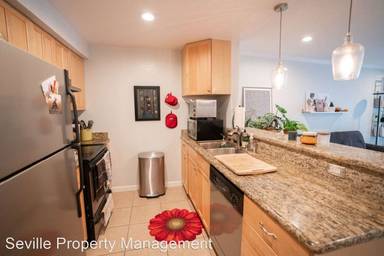 Main picture of 55 Fairmount Ave