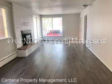 Main picture of 115 E 5th St