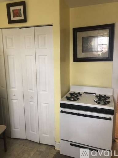 Main picture of 81 Bellevue Ave
