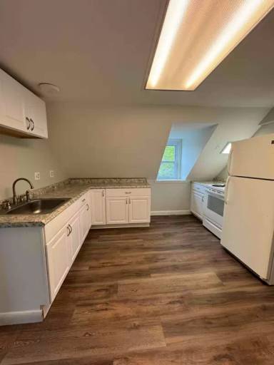 Main picture of 142 South St