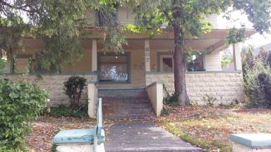 Main picture of 807 NW 5th St