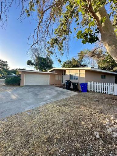 Main picture of 14199 Indian Creek Pl