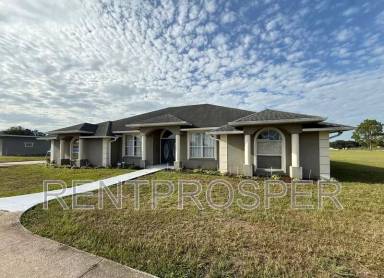 Main picture of 11400 Lovers Ln