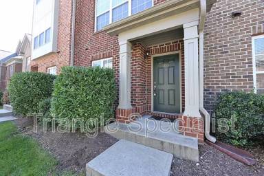 Main picture of 9811 Cicero Dr