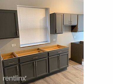 Main picture of 5651 W Washington Blvd