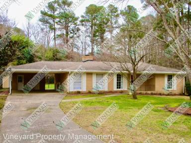 Main picture of 415 Arnold Ave