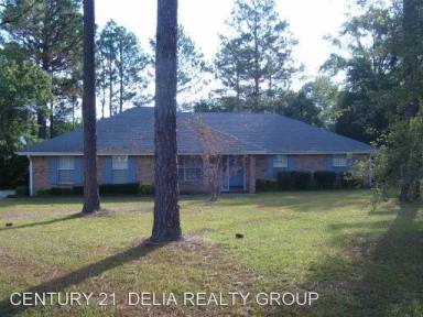 Main picture of 906 Charleston Pl