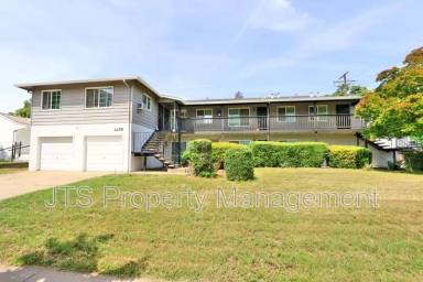 Main picture of 4439 V St