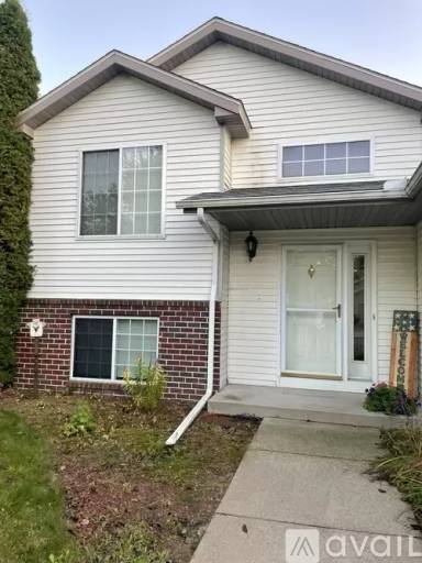 Main picture of 1032 4th St N