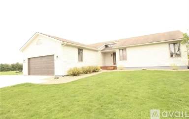 Main picture of 3745 Steiner Rd