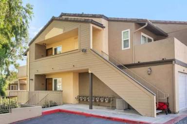 Main picture of 5046 Los Morros Way