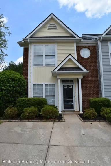 Main picture of 11 Pearl Chambers Ct