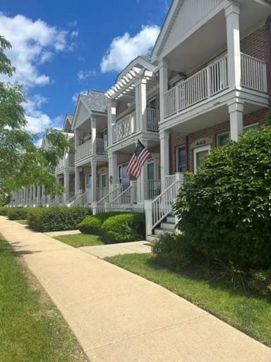 Main picture of 443 54th St
