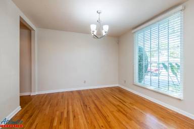 Main picture of 215 Topeka Ave