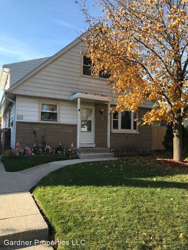 Main picture of 4713 N 75th St