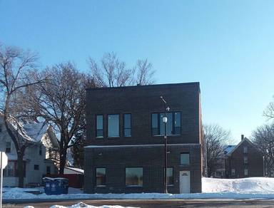 Main picture of 976 Bush Ave