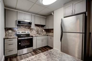 Main picture of 222 E Aurora St