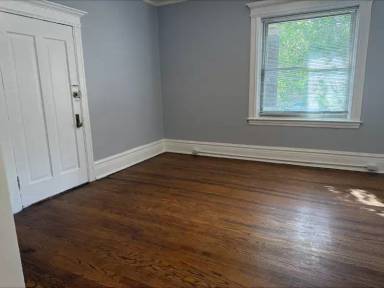 Main picture of 4622 2nd Ave