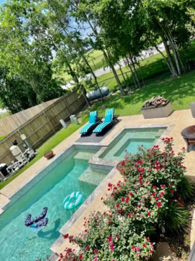 Main picture of 3615 Emerson Dr
