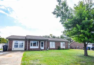 Main picture of 174 Brocton Dr