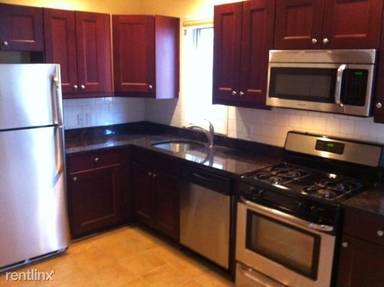 Main picture of 7 Iroquois St