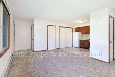 Main picture of 530 Laurel St