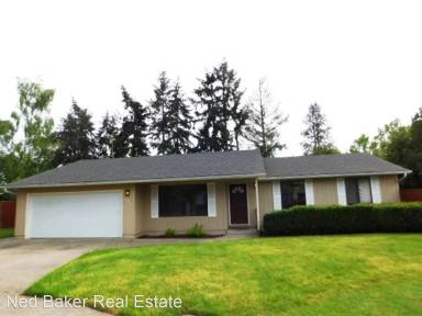 Main picture of 4215 Snoopy Ct NE