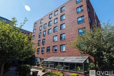 Main picture of 154 Pearl St