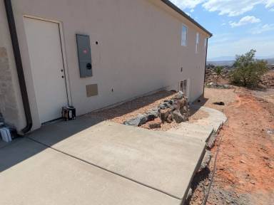 Main picture of 177 N 2650 W