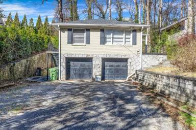 Main picture of 1870 Windemere Dr NE