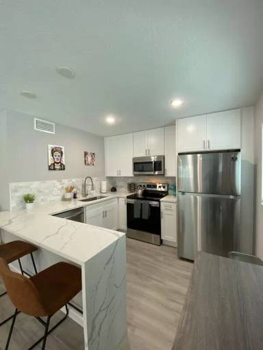 Main picture of 1600 8th St