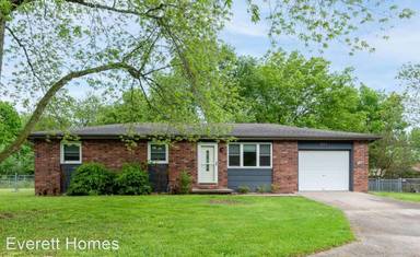 Main picture of 401 N Elmwood Ave