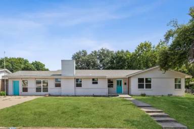 Main picture of 7509 Hovenkamp Ave