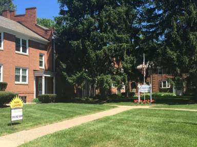 Main picture of 3215 Rocky River Dr