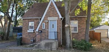 Main picture of 2616 Lafayette St