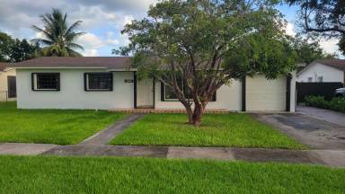 Main picture of 9520 SW 188th Ter